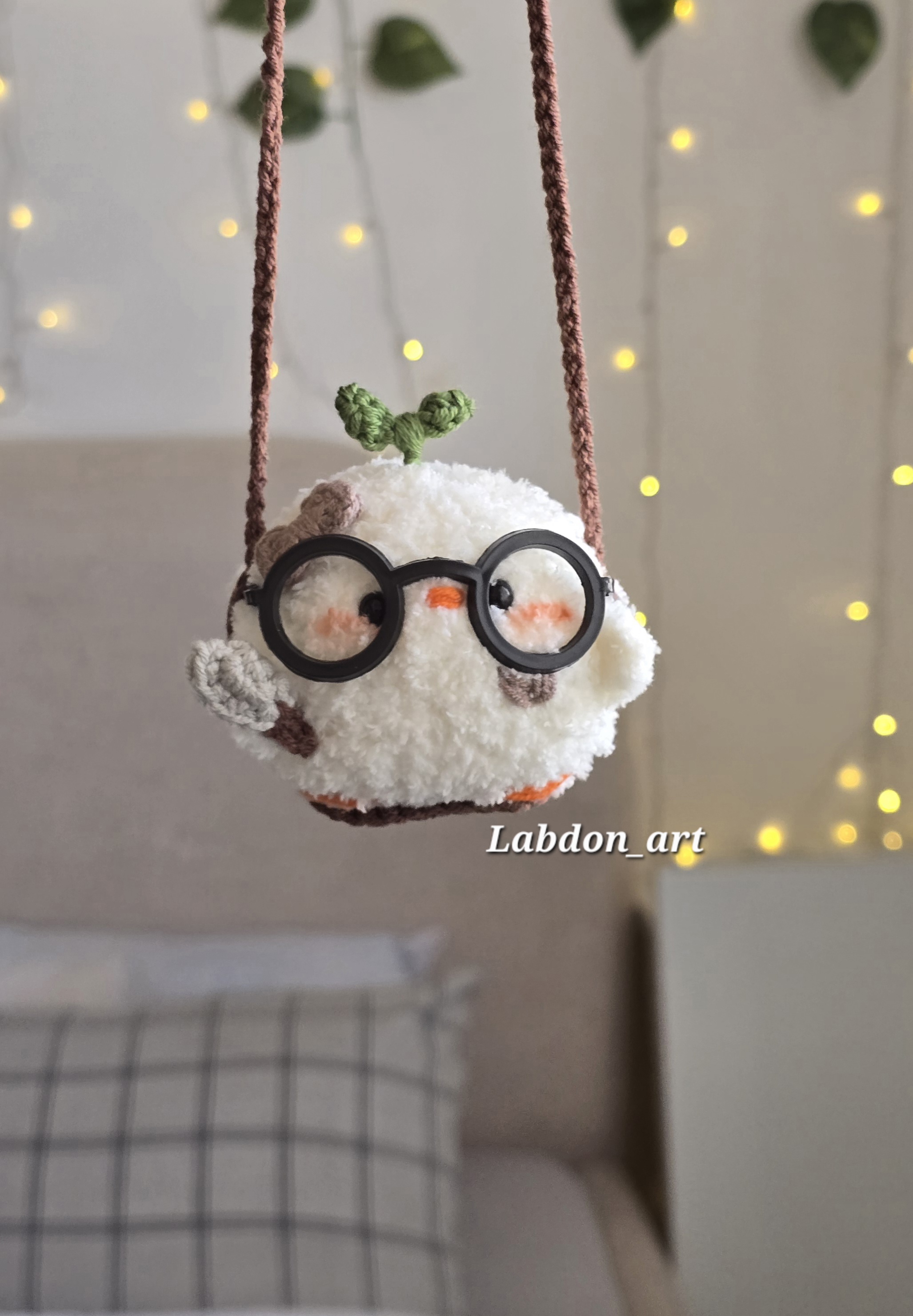 عروسک بافتنی جوجه آبنبات با تاب